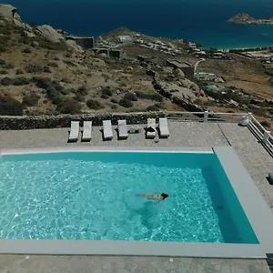 Mykonos Supreme Comfort Kalafatis